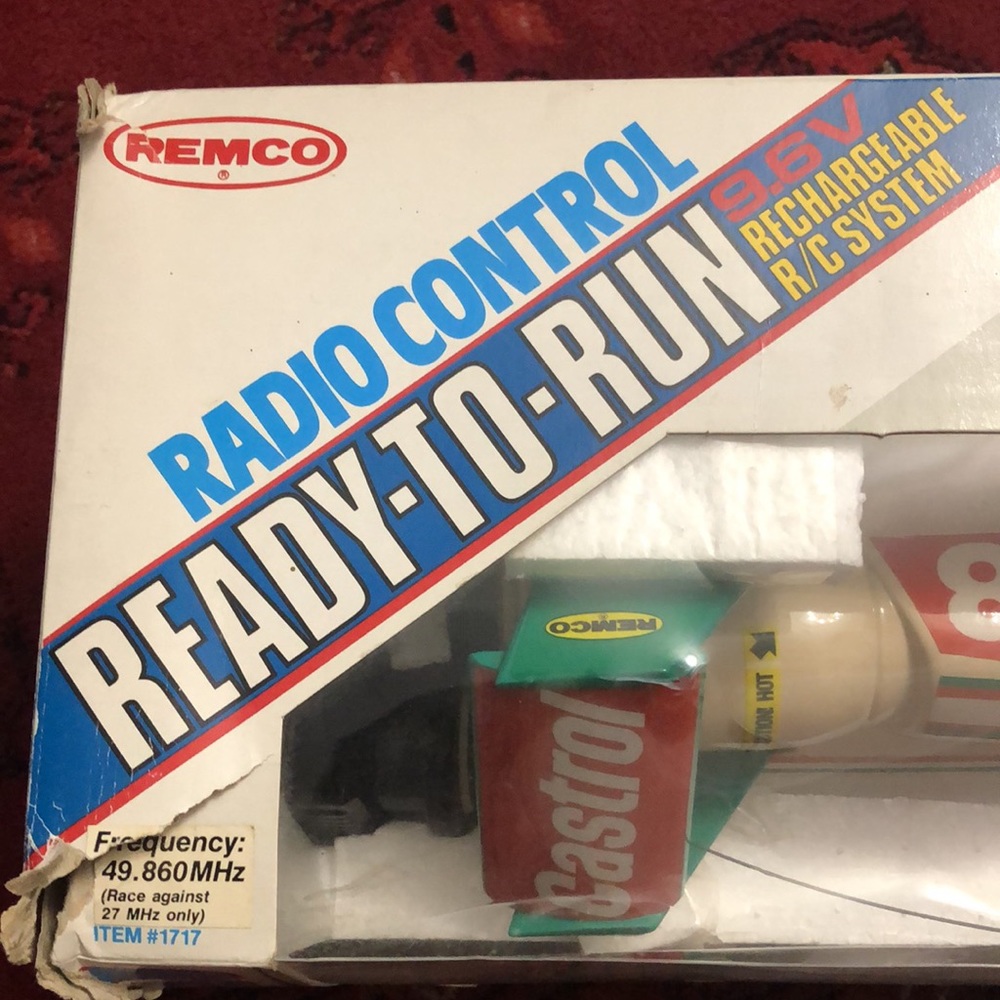 NEW VINTAGE RADIO CONTROL CASTROL 18 - Picture 8 of 9